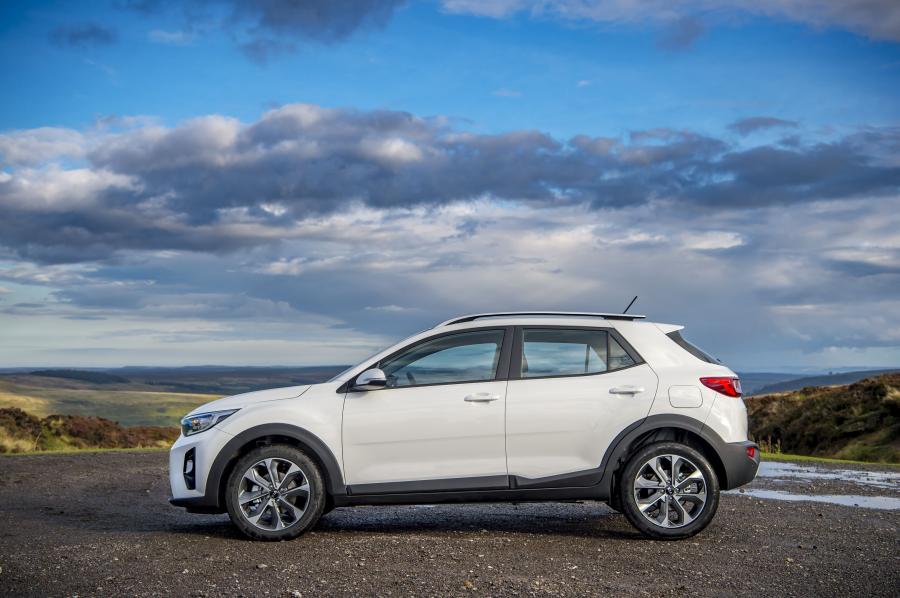  Kia Stonic 2017 года  (UK) (фото 41 из 51)